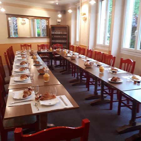 Hotel Restaurant Le Centre Comblanchien Екстер'єр фото